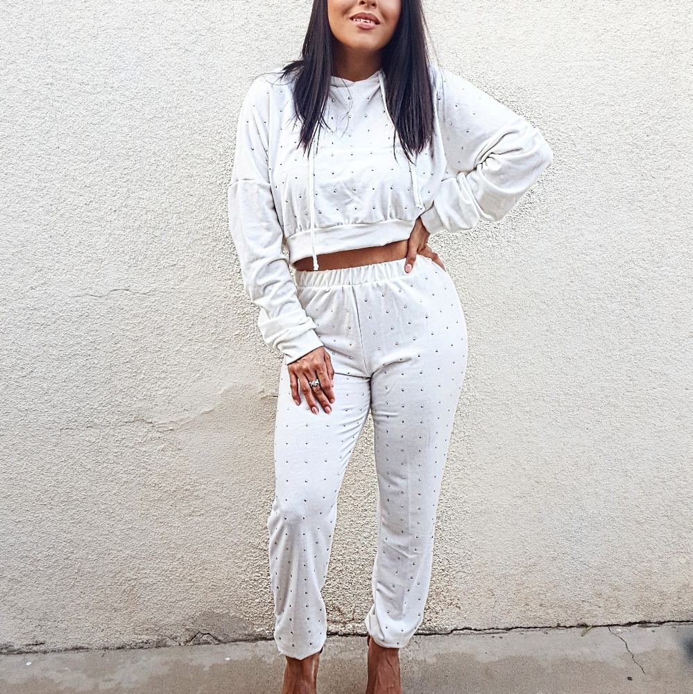 White Alexa Lounge-wear Set